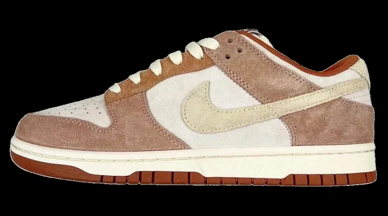 Nike Dunk Medium Curry