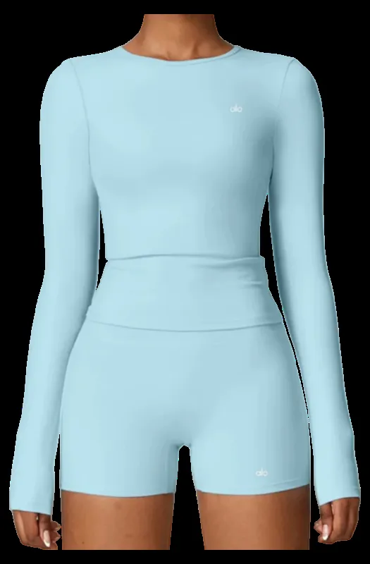 Alo Long Tee