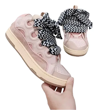 Lanvin Curb