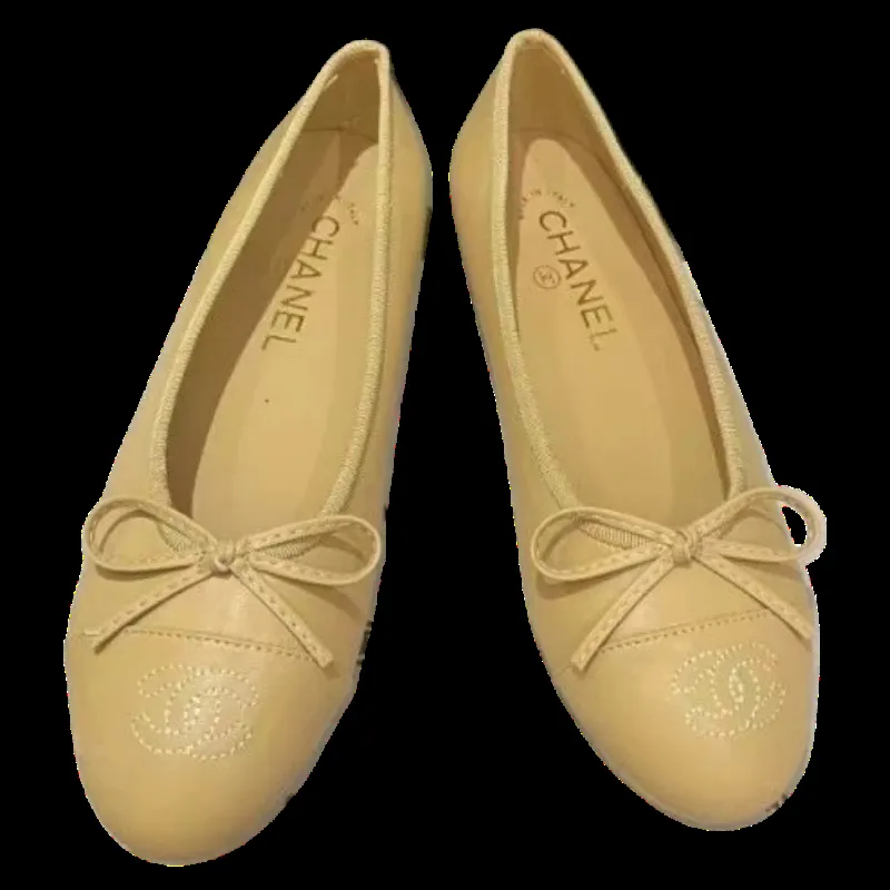 Chanel Head shoes